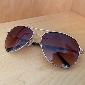 Guess Women's Aviator Sunglasses